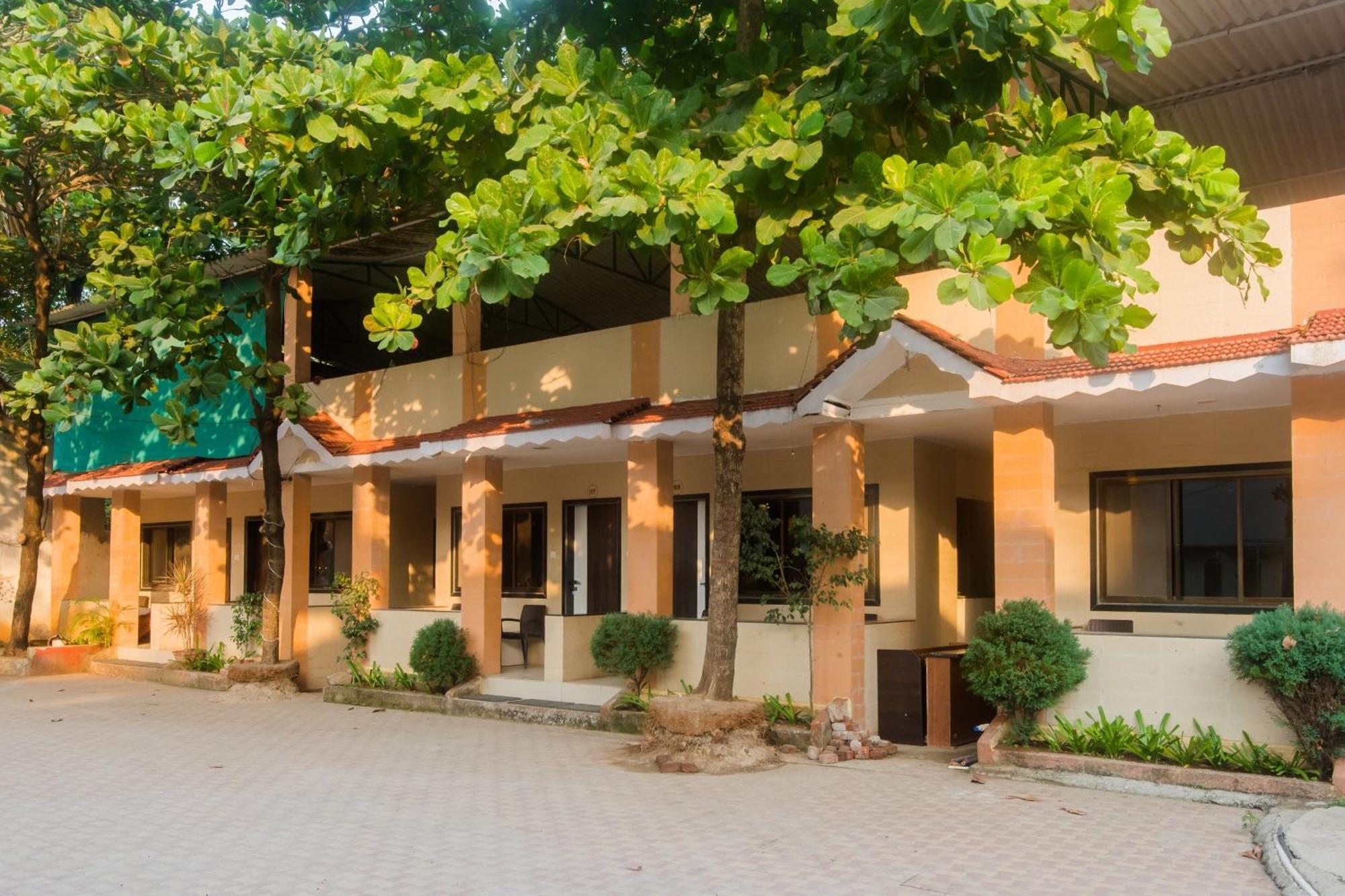 Hotel O Manori Resort Exteriér fotografie